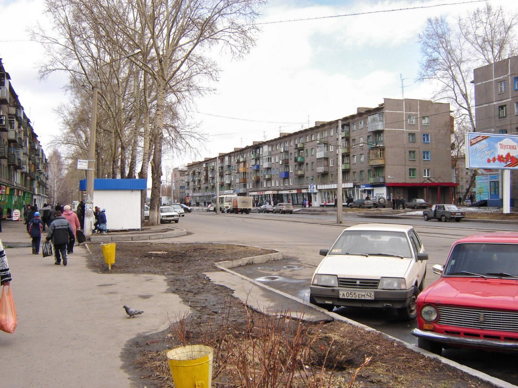 Улица Тореза. Заводской район. Новокузнецк