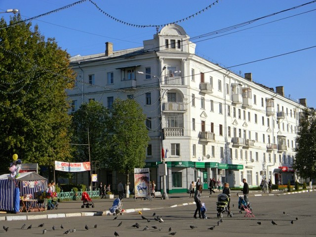 Здание на Советской площади