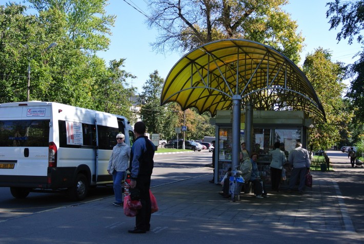 Автобусная остановка в Жуковском