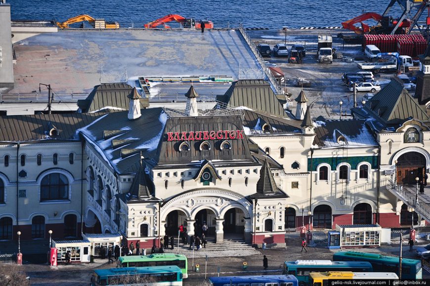 Здание вокзала было открыто 5 февраля 1912 года. Проект Н.В. Коновалова