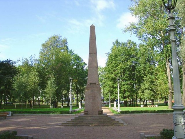 Памятник дуэли Пушкина