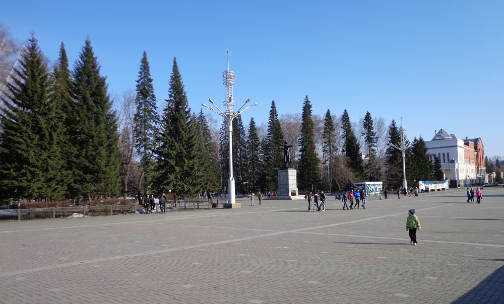 Горно алтайск площадь