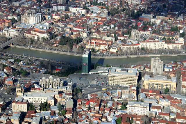 Тбилиси с высоты птичьего полета