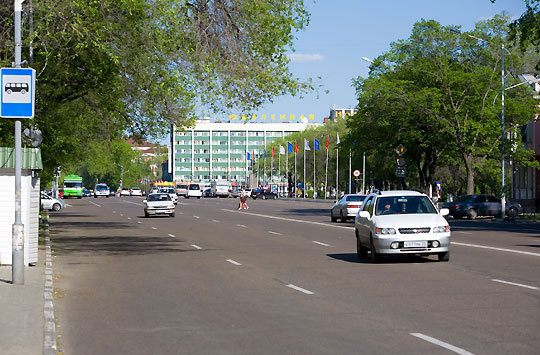 Центральная улица Ленина