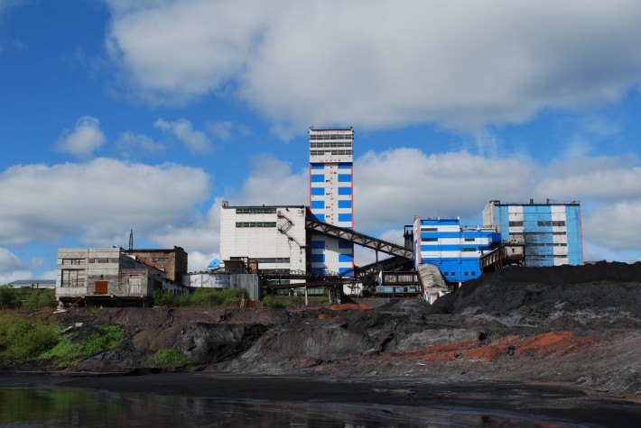 Близлежащая к городу шахта «Воркутинская»