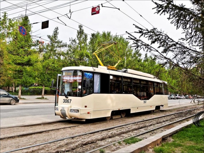 Общественные виды транспорта в Новосибирске: электропоезд, трамвай, троллейбус, автобус, метро, такси и маршрутное такси