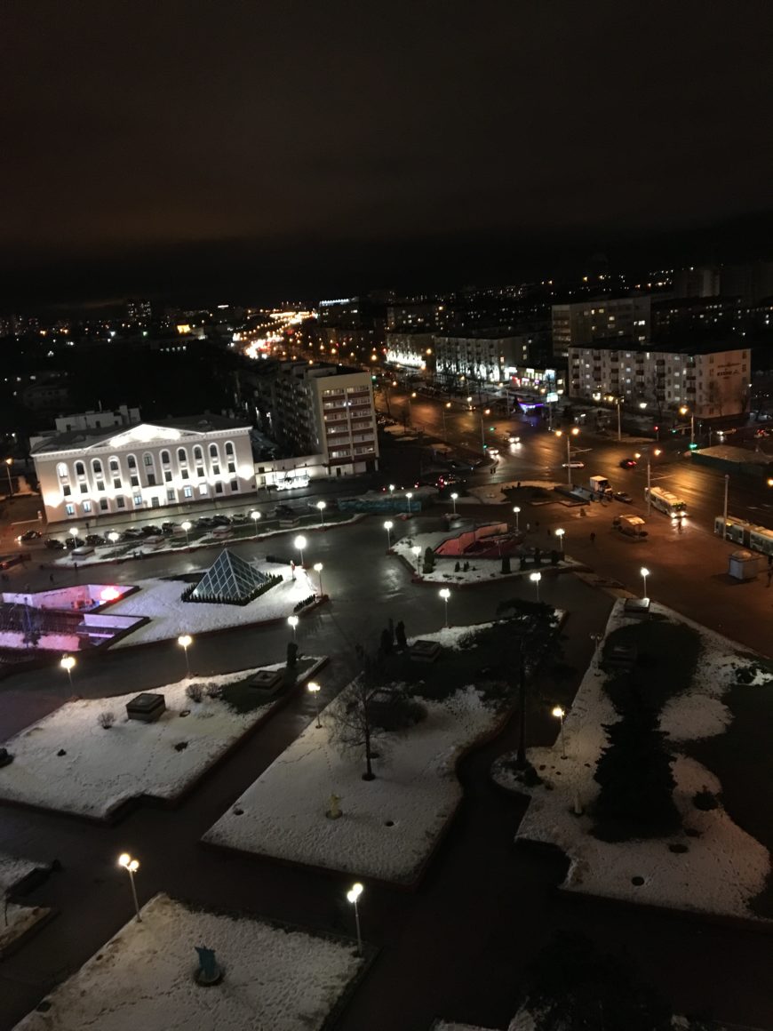 Вечерний Минск из окна гостиницы «Турист»