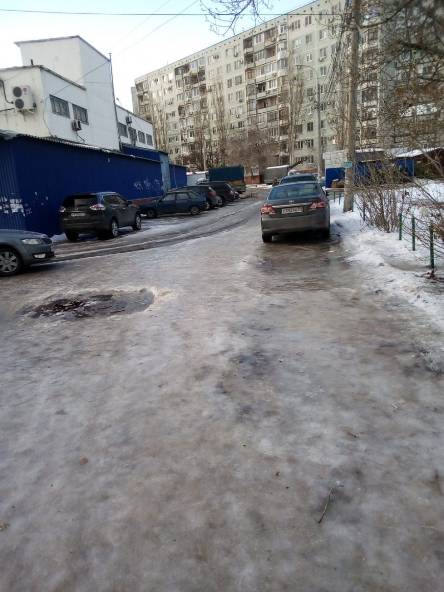 Ледяной плен в Краснооктябрьском районе