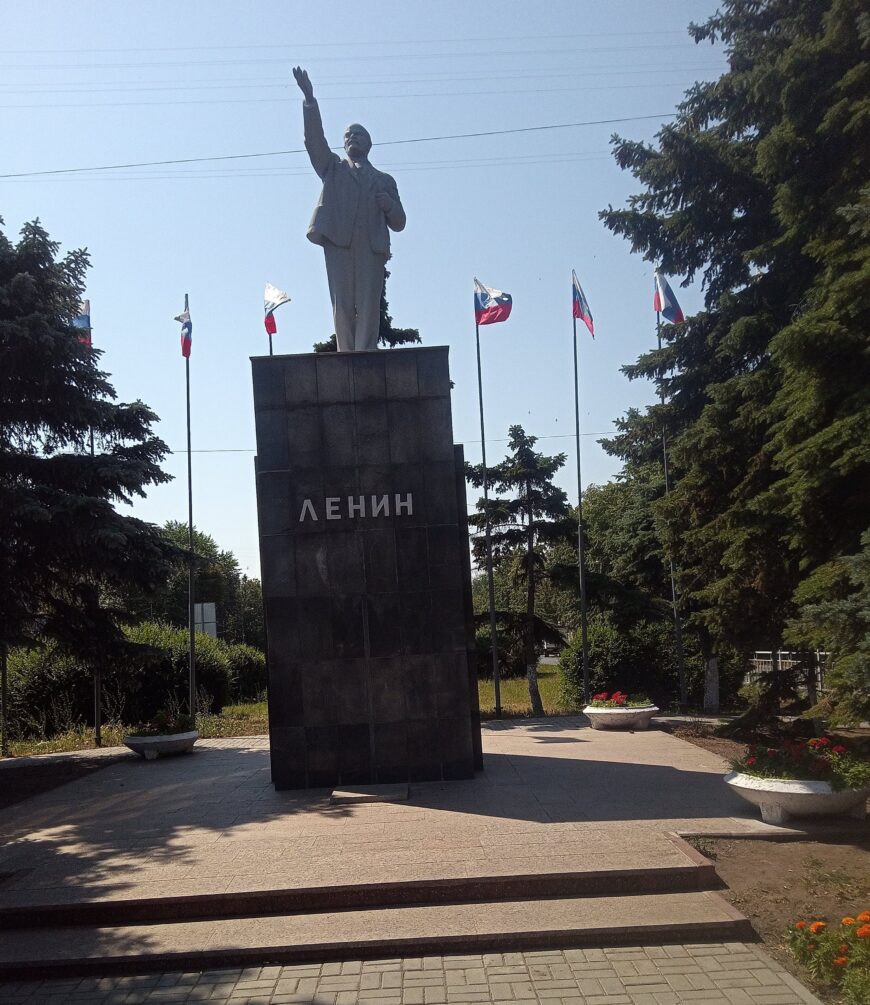 Памятники Ленину встречаются часто