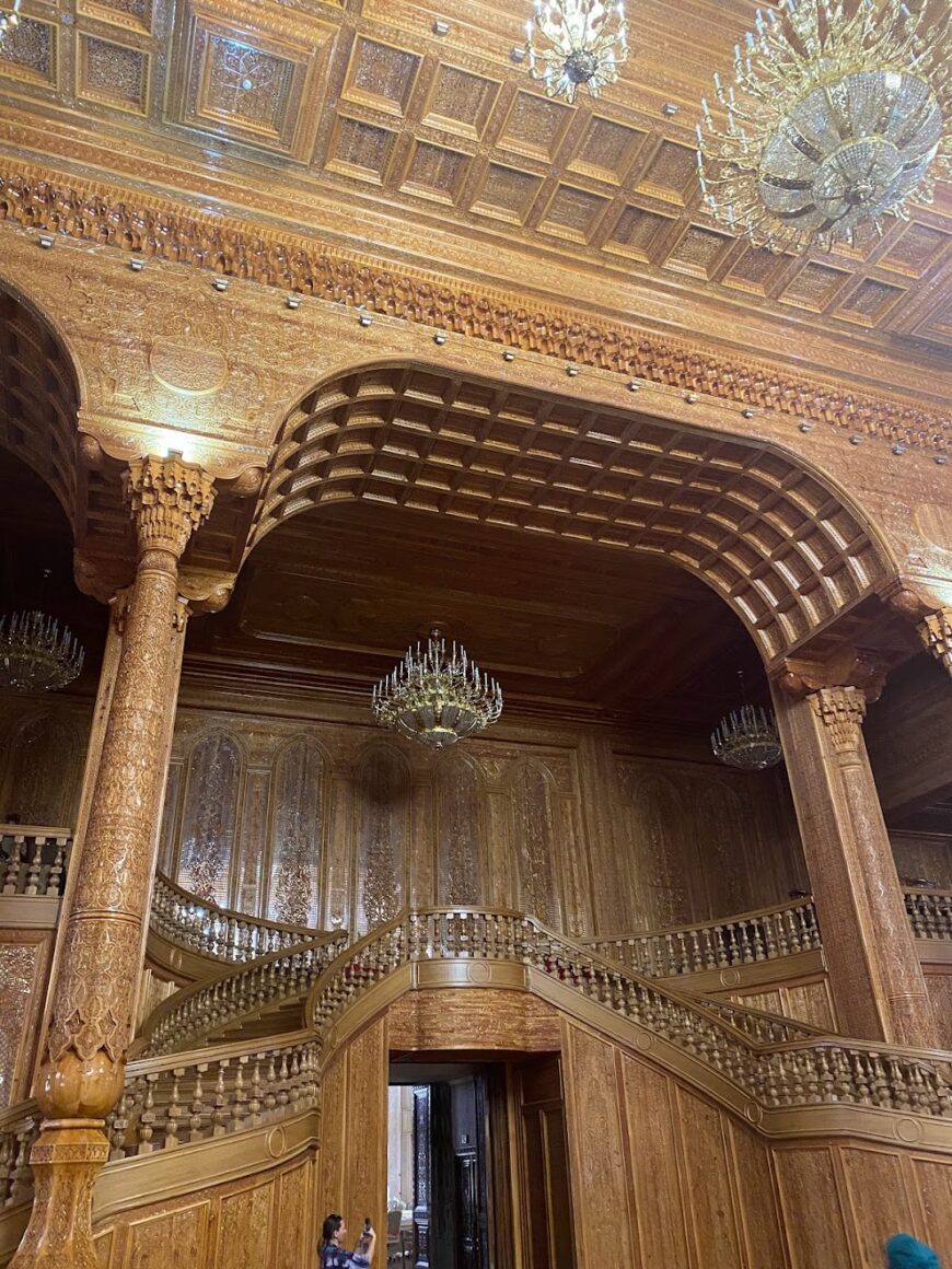 Дворец Навруз, внутренний зал